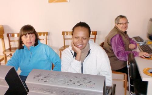 Introducción a la Informática en Adrada de Haza (abril 2010)